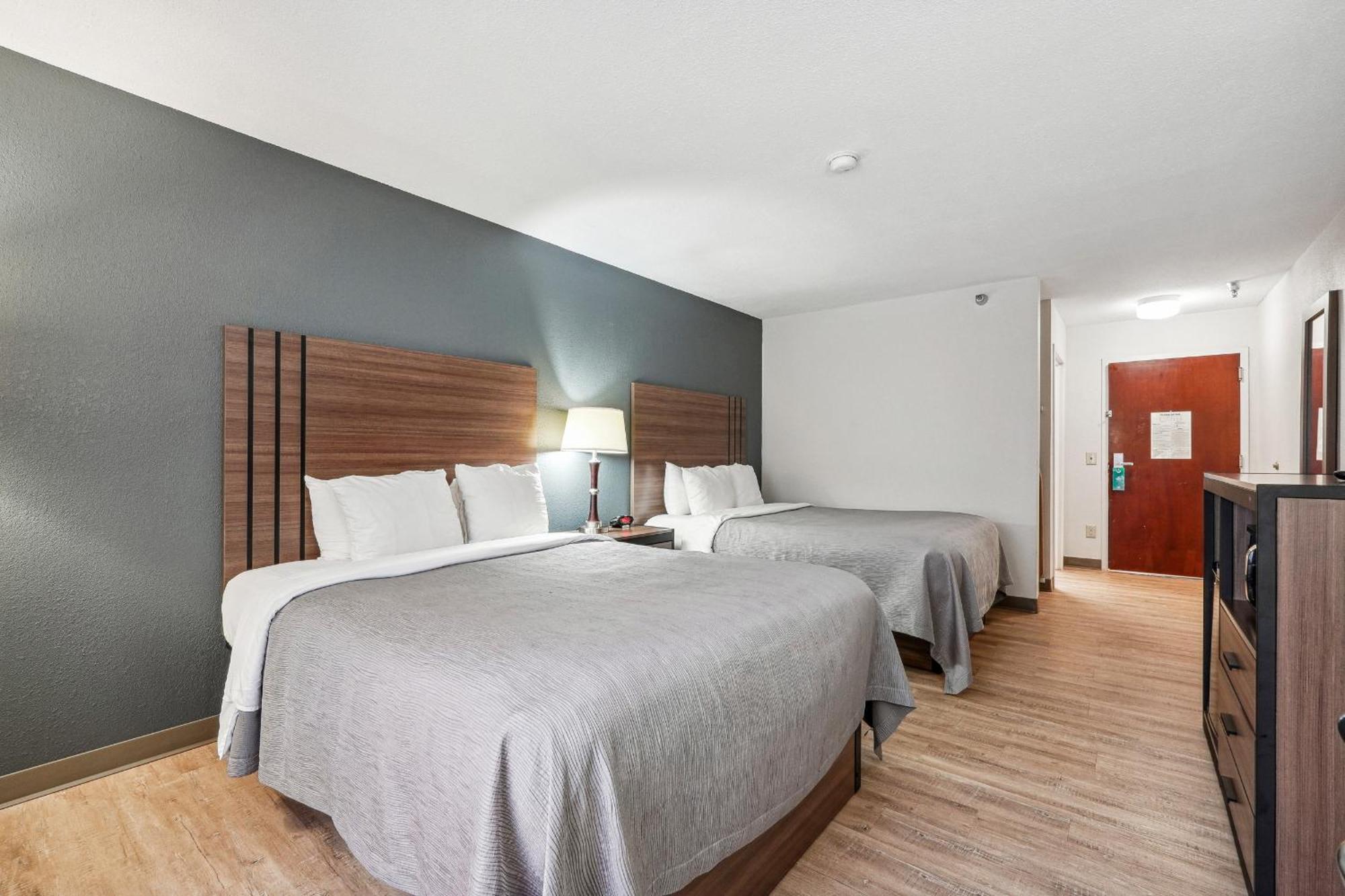 Quality Inn & Suites ดอว์สันวิลล์ ภายนอก รูปภาพ